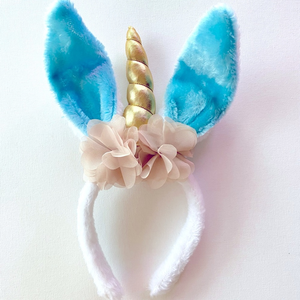 Bunny unicorn ears